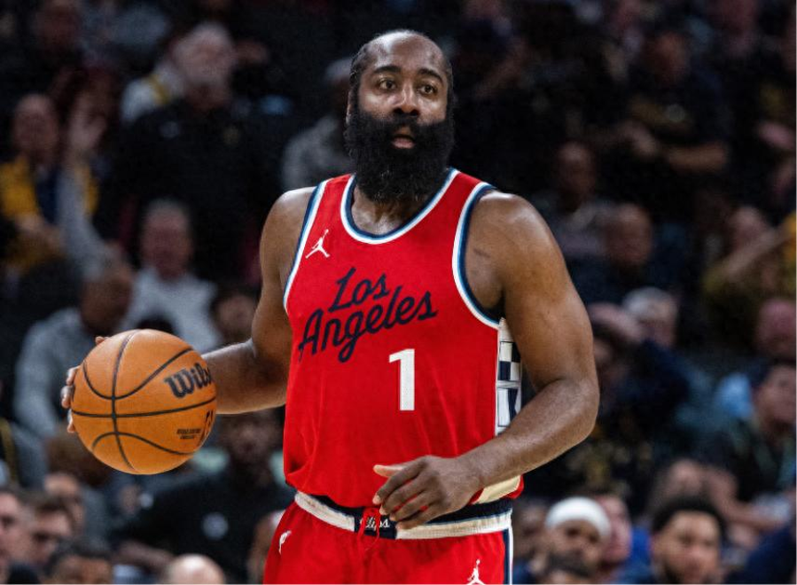 乐鱼-洛杉矶快船训练开放日，关键时刻调整名单引欢呼，NBA总决赛在即，资深球员宣示担当的简单介绍-乐鱼